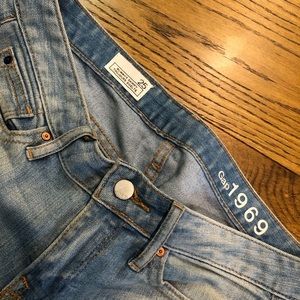 Gap 1969 jeans